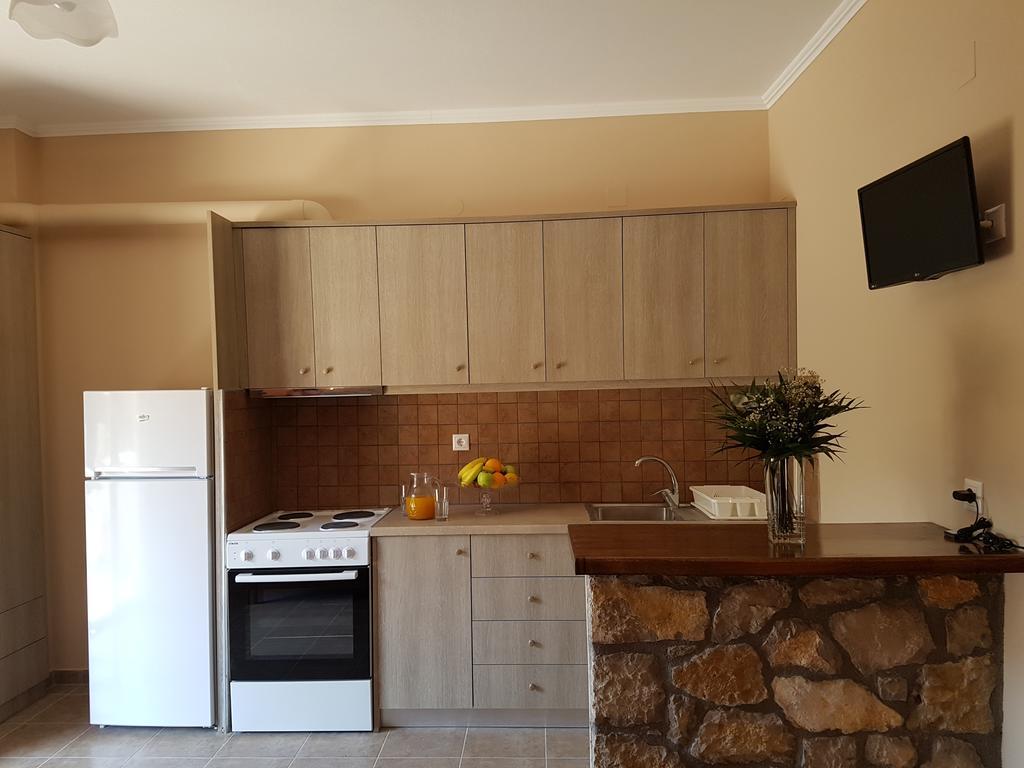 Alkionis Pool View Apartments Lefkada City Ngoại thất bức ảnh