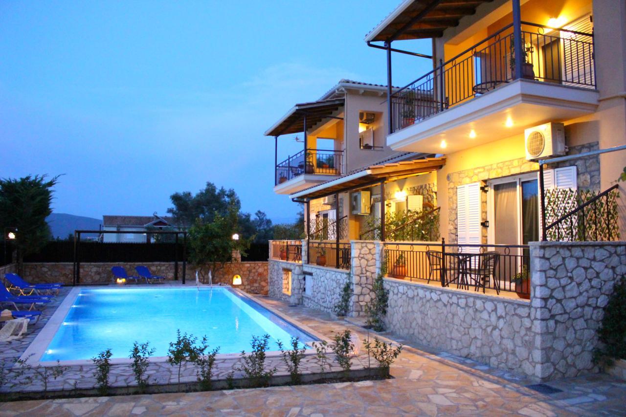 Alkionis Pool View Apartments Lefkada City Ngoại thất bức ảnh