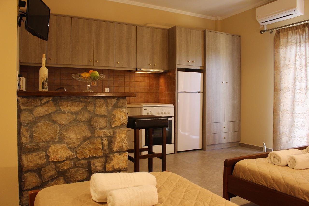 Alkionis Pool View Apartments Lefkada City Ngoại thất bức ảnh