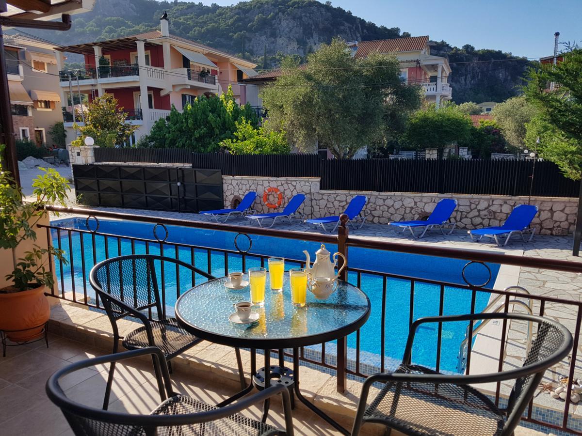 Alkionis Pool View Apartments Lefkada City Ngoại thất bức ảnh