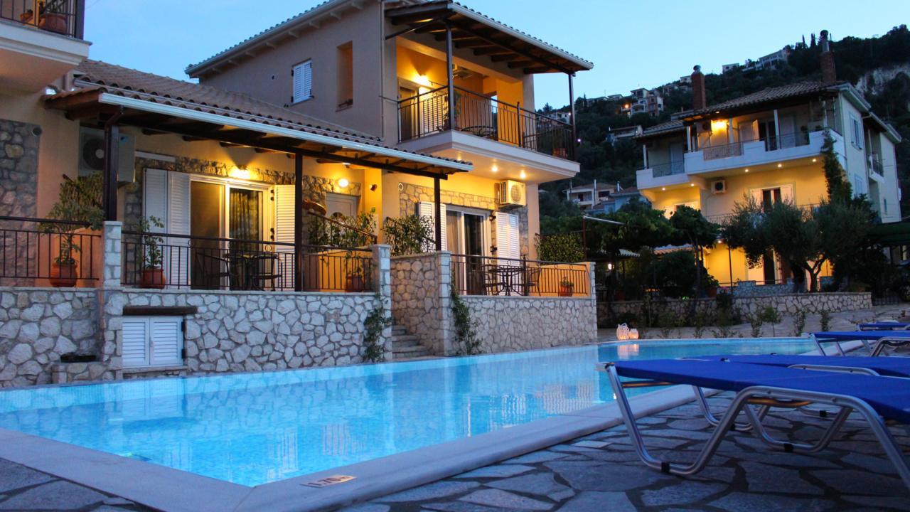 Alkionis Pool View Apartments Lefkada City Ngoại thất bức ảnh
