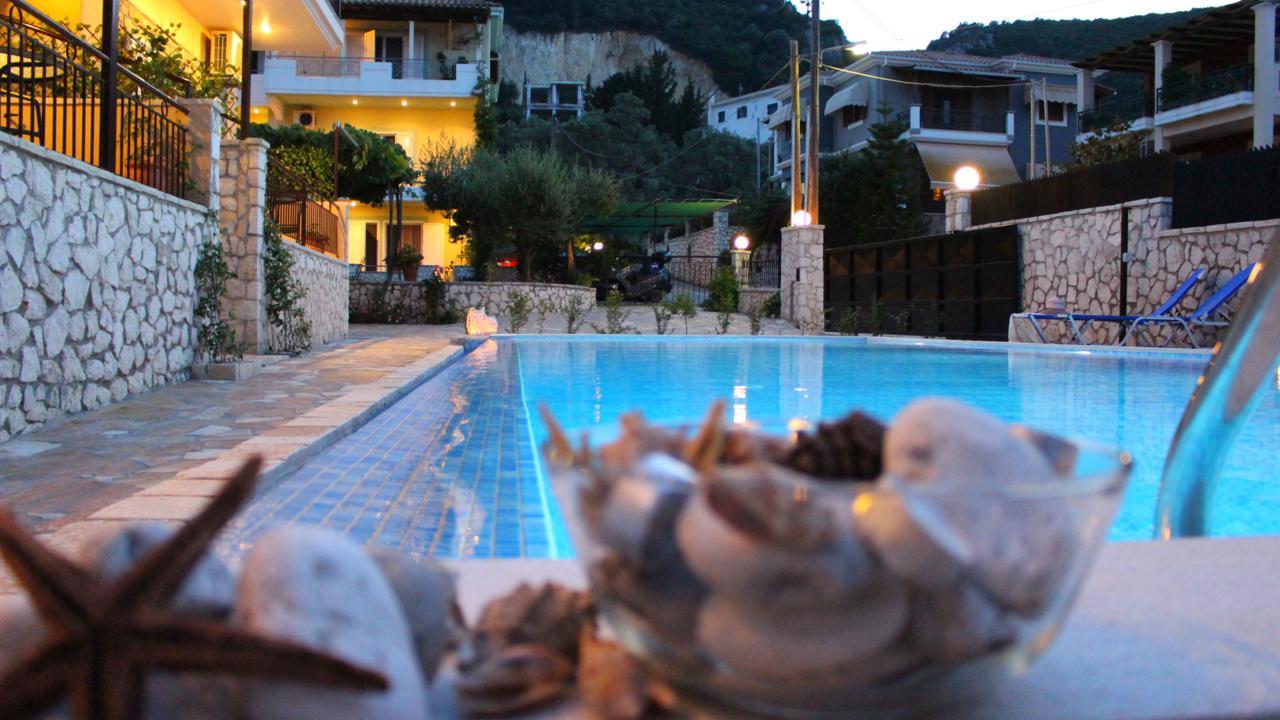 Alkionis Pool View Apartments Lefkada City Ngoại thất bức ảnh