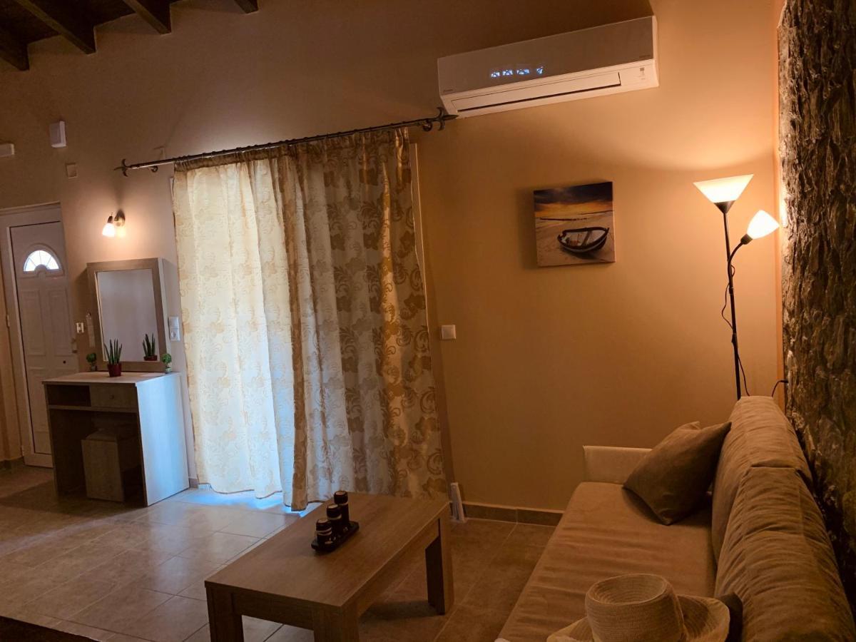 Alkionis Pool View Apartments Lefkada City Ngoại thất bức ảnh